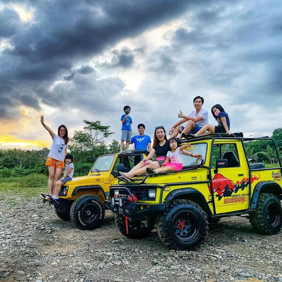 Corporate Outbound Jeep